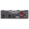 Gigabyte | B760 GAMING X 1.0 M/B | Rodzina procesorów Intel | Gniazdo procesora LGA1700 | DDR5 DIMM | Gniazda pamięci 4 | Obsług