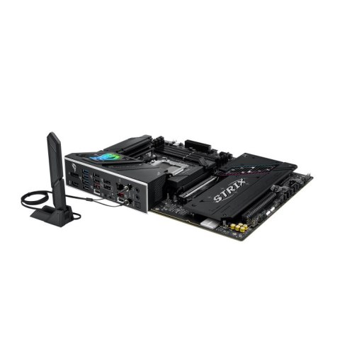 Asus ROG STRIX B850-F GAMING WIFI | Processor family AMD | Processor socket AM5 | DDR5 DIMM | Number of SATA connectors 2